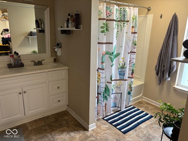 12924 Star Drive, Fishers, IN 46037