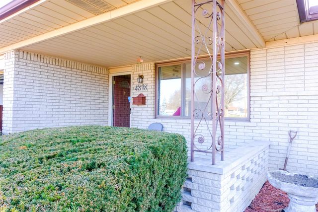 4878 Wolgast Street, Warren, MI 48092