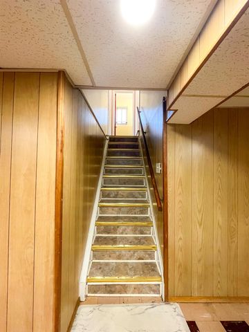 4878 Wolgast Street, Warren, MI 48092