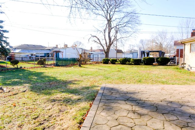 4878 Wolgast Street, Warren, MI 48092