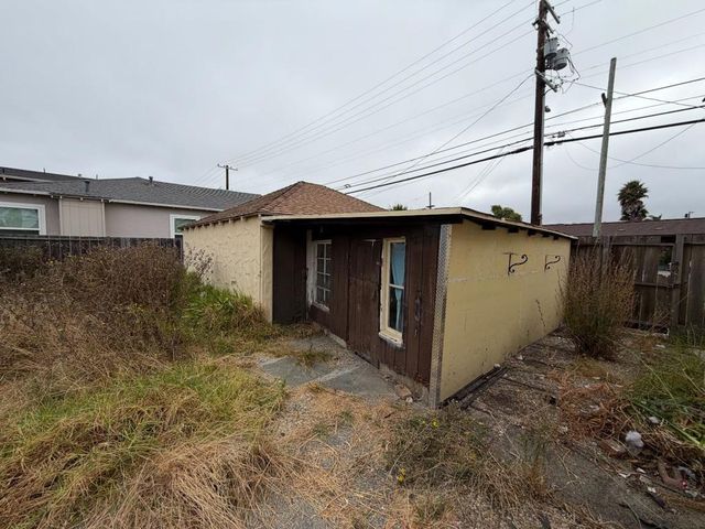 3627 Nevin Avenue, Richmond, CA 94805