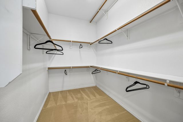 900 Water Oak Drive, Grapevine, TX 76051