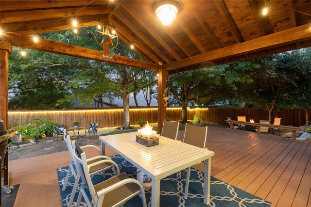 900 Water Oak Drive, Grapevine, TX 76051