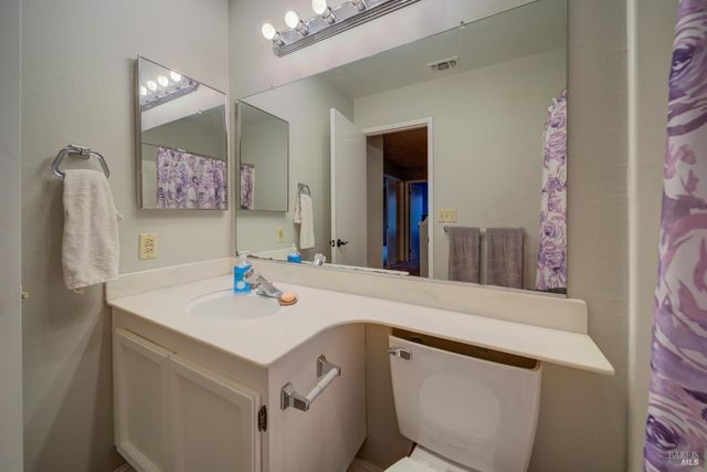 2827 Sunburst Dr, Fairfield, CA 94533