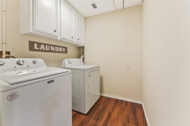 3404 Surrey Street, Baytown, TX 77521
