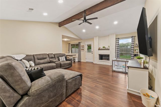 3404 Surrey Street, Baytown, TX 77521