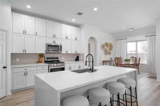 4414 Canonsburg, League City, TX 77573