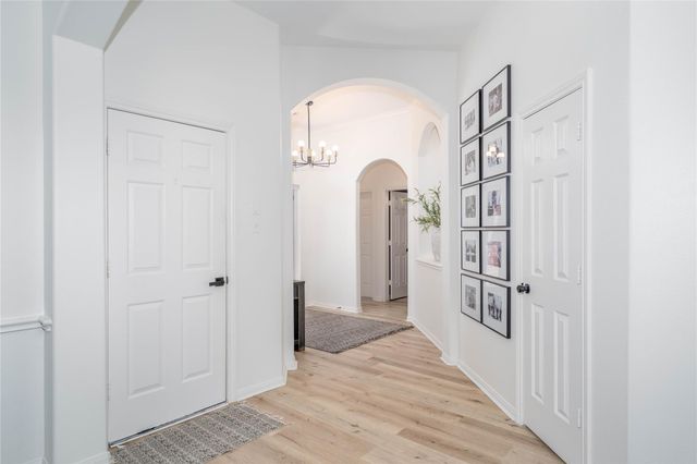 4414 Canonsburg, League City, TX 77573