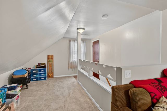124 Hillcrest Rd, Tonawanda, NY 14150