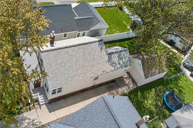 124 Hillcrest Rd, Tonawanda, NY 14150