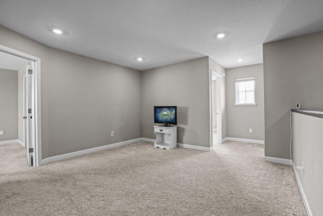 2163 Bay Drive, Lino Lakes, MN 55038