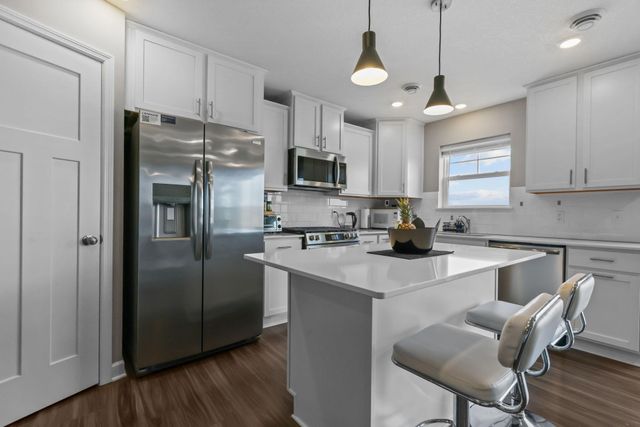 2163 Bay Drive, Lino Lakes, MN 55038