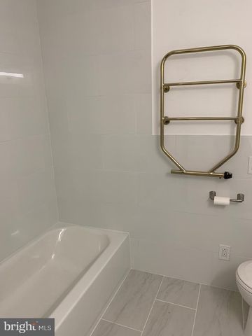 2113 HARBOUR DR, Palmyra, NJ 08065
