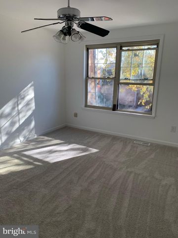 2113 HARBOUR DR, Palmyra, NJ 08065