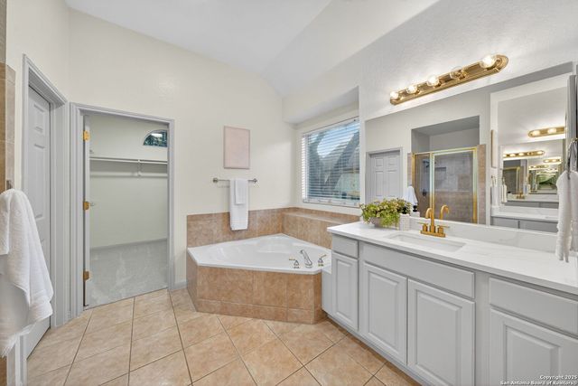 210 English Oaks, Boerne, TX 78006