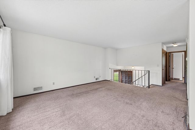 5326 Knox Avenue N, Brooklyn Center, MN 55430