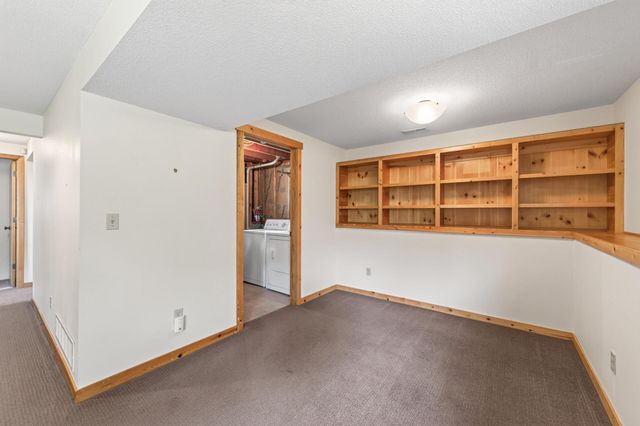 5326 Knox Avenue N, Brooklyn Center, MN 55430
