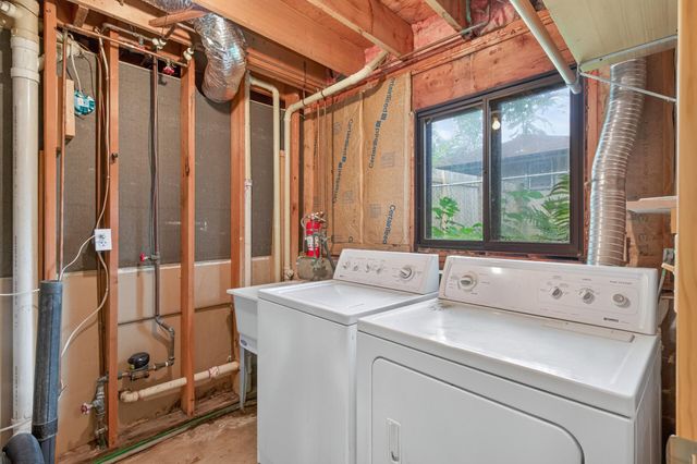 5326 Knox Avenue N, Brooklyn Center, MN 55430