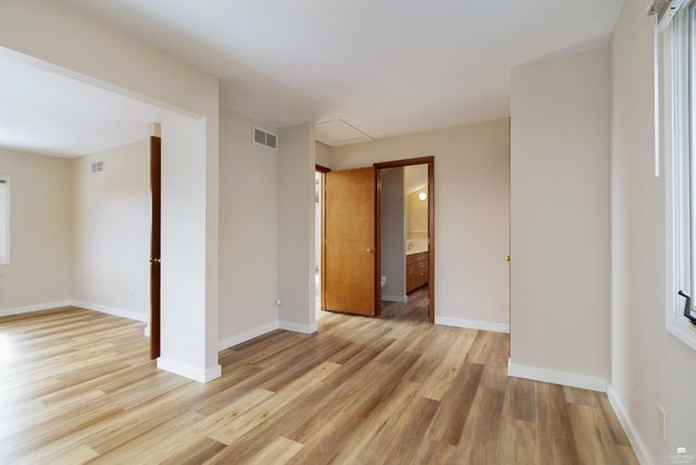 1900 Crescent Drive, Manhattan, KS 66503