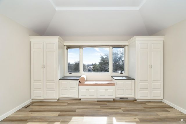 1900 Crescent Drive, Manhattan, KS 66503