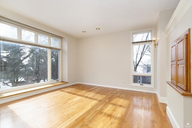 1900 Crescent Drive, Manhattan, KS 66503