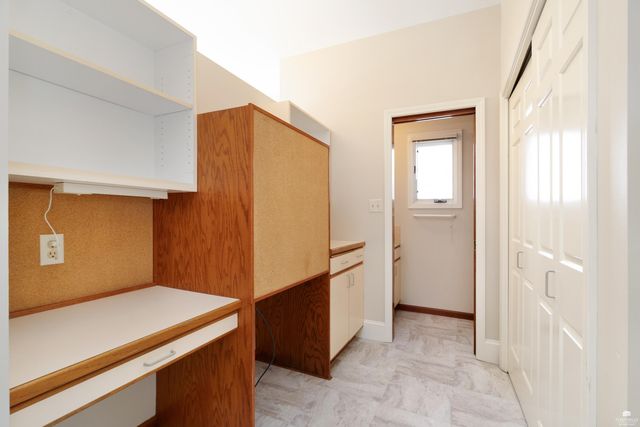 1900 Crescent Drive, Manhattan, KS 66503