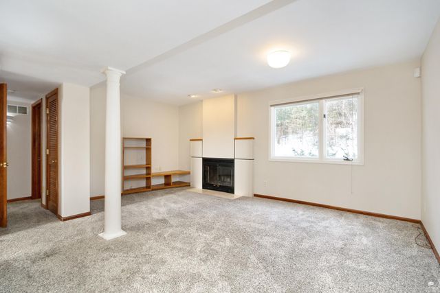 1900 Crescent Drive, Manhattan, KS 66503