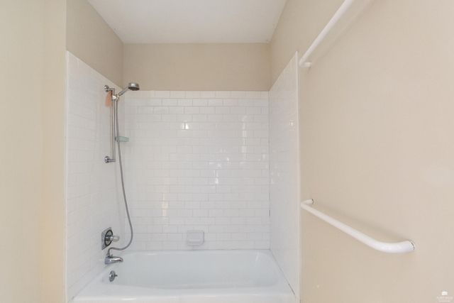 1900 Crescent Drive, Manhattan, KS 66503