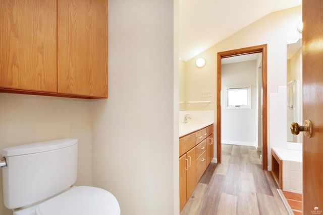 1900 Crescent Drive, Manhattan, KS 66503