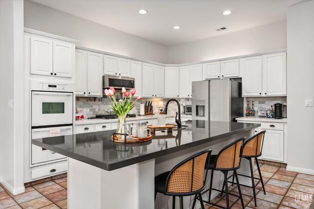 15503 Marty Avenue, Bakersfield, CA 93314