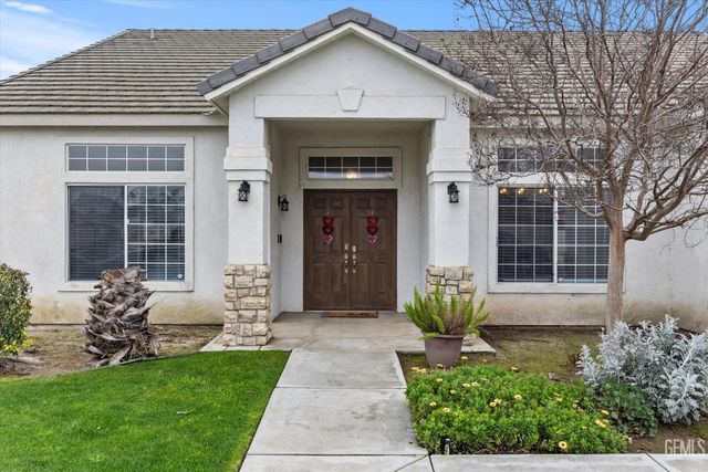 15503 Marty Avenue, Bakersfield, CA 93314