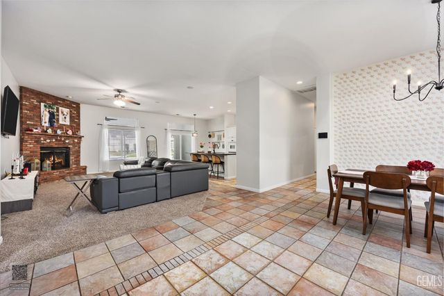 15503 Marty Avenue, Bakersfield, CA 93314