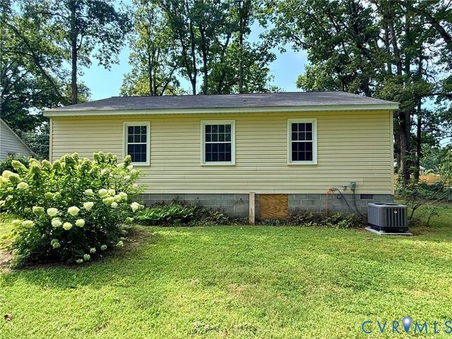 8708 Midway Rd, Henrico, VA 23229