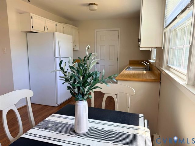 8708 Midway Rd, Henrico, VA 23229