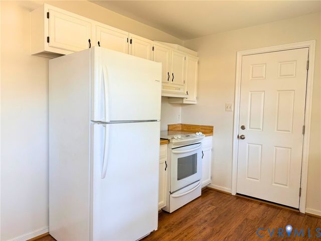 8708 Midway Rd, Henrico, VA 23229