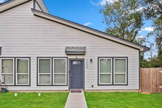 8009 Sterlingshire Street B, Houston, TX 77078
