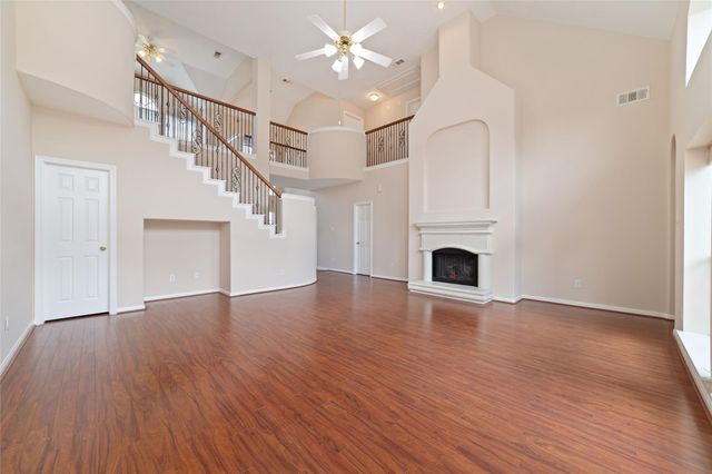 15319 Leila Bend Drive, Houston, TX 77082