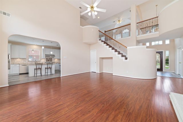 15319 Leila Bend Drive, Houston, TX 77082