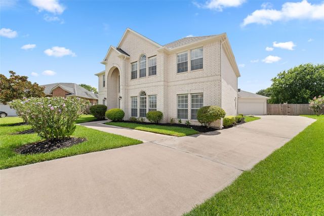 15319 Leila Bend Drive, Houston, TX 77082