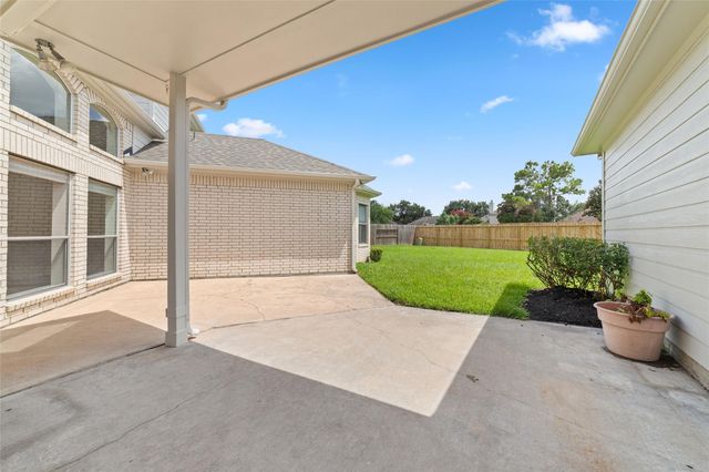 15319 Leila Bend Drive, Houston, TX 77082