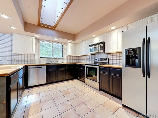 2016 W Melline Lane, Lecanto, FL 34461