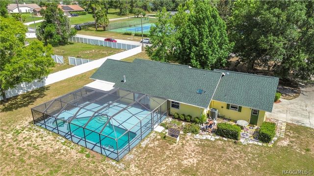2016 W Melline Lane, Lecanto, FL 34461
