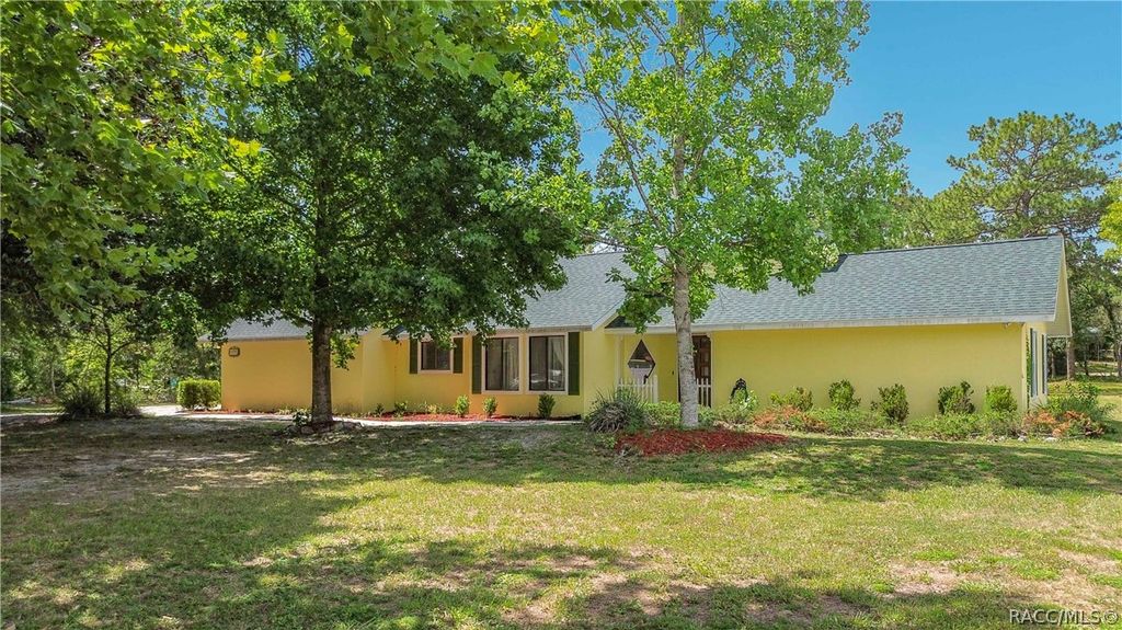 2016 W Melline Lane, Lecanto, FL 34461