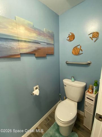 594 Pine Forest Court, Melbourne, FL 32940