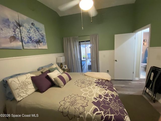 594 Pine Forest Court, Melbourne, FL 32940