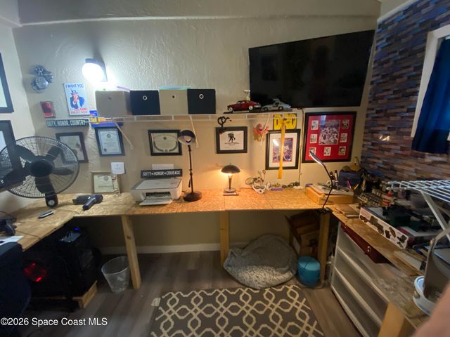 594 Pine Forest Court, Melbourne, FL 32940