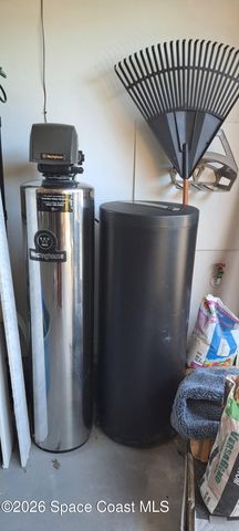 594 Pine Forest Court, Melbourne, FL 32940