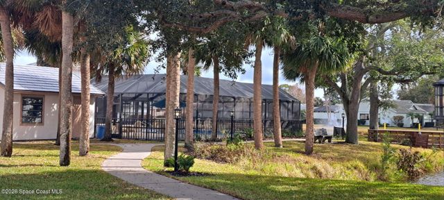 594 Pine Forest Court, Melbourne, FL 32940