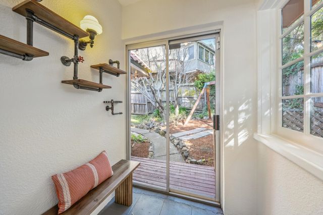 1983 Yosemite Rd, Berkeley, CA 94707