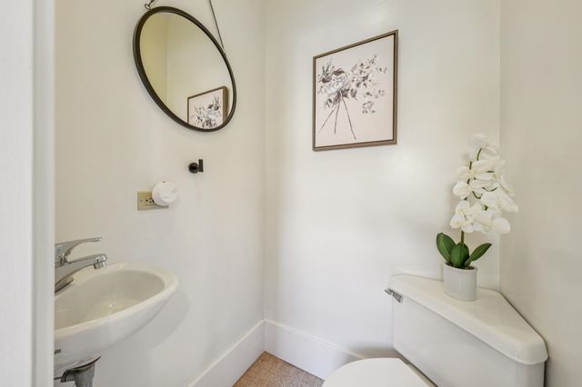 1983 Yosemite Rd, Berkeley, CA 94707